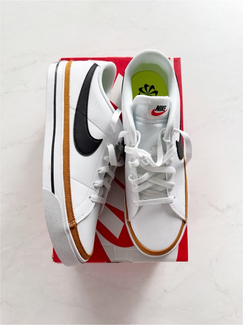 Nike Women’s Court legacy White & Black Sneakers NEW